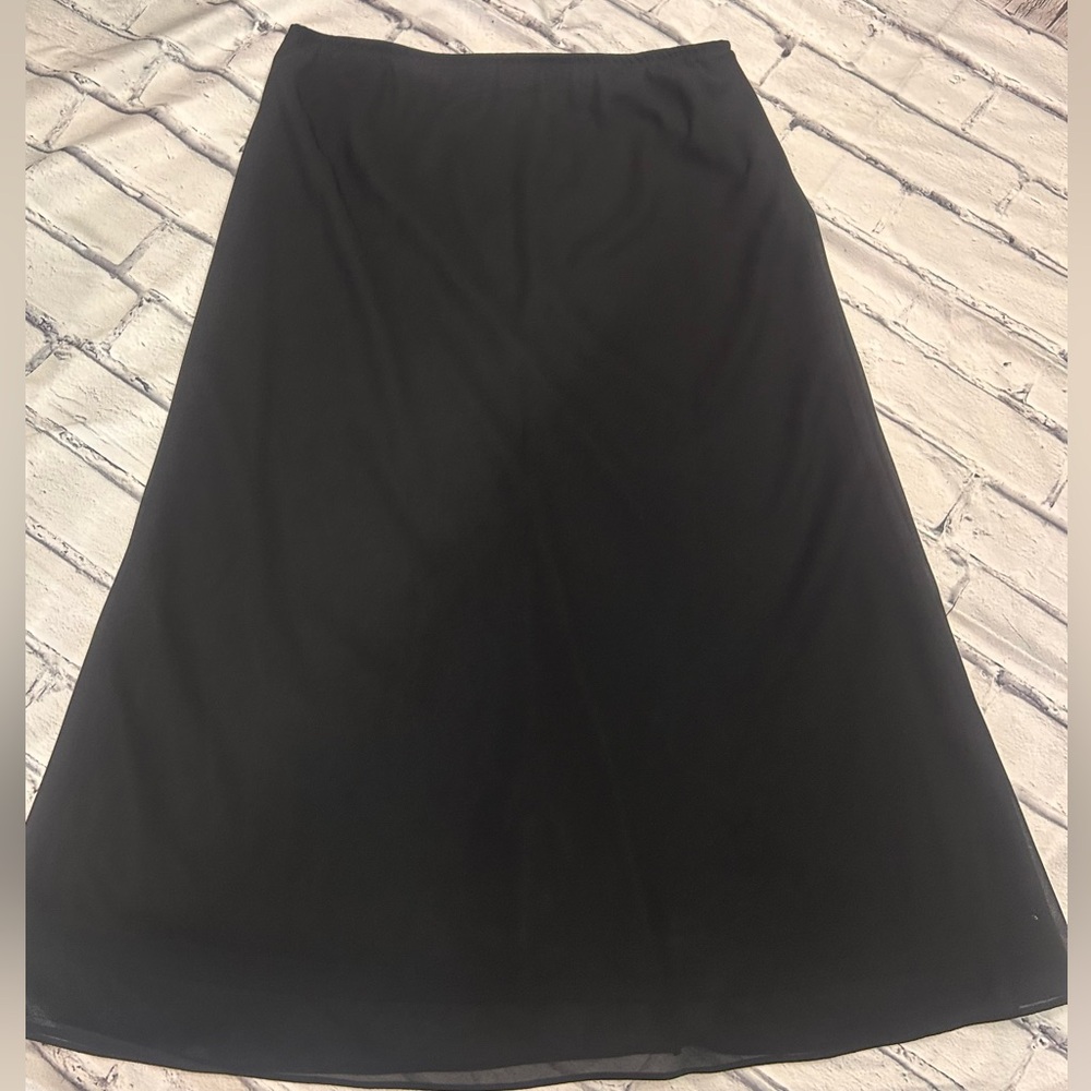 Elegant Black Women's Skirt